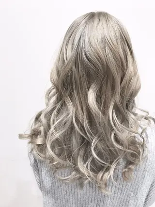 ロング カラー 🎊ルービック 京橋店💛のヘアスタイル