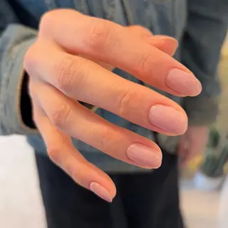 ネイル Aya Mauleaのネイルデザイン