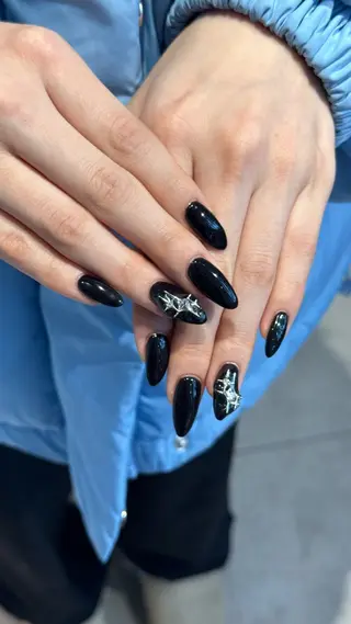 ネイル 🎀韓国レイヤー特化 🎀ベージュ/ミクのヘアスタイル