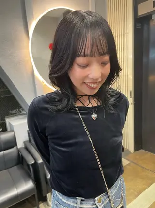 セミロング カラー TATSUブリーチ/ ミルクティーベージュのヘアスタイル