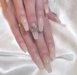 ネイル EMINAL 恵比寿 RIKO♡のネイルデザイン