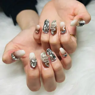 ネイル EMILY  NAIL所属・EMILY NAILのネイルデザイン