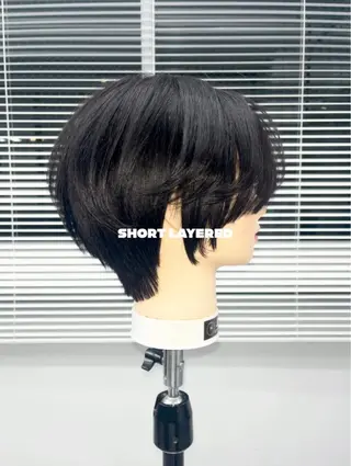 ショート kosoraレイヤー ハイトーン/デザインのヘアスタイル