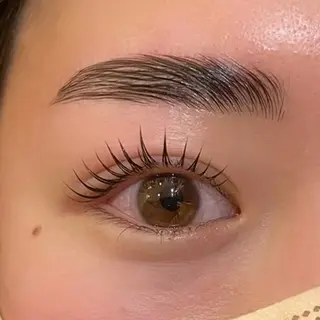 アイブロウ 千恵☀️ マツエク/マツパ☀️のマツエク・マツパデザイン