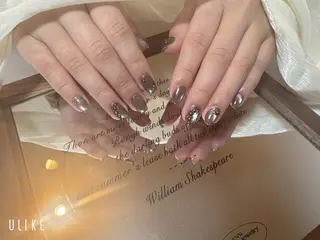 ネイル ユミネイルサロン所属・ユミ ネイルサロンのネイルデザイン