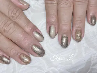 ネイル 芦辺 香奈のネイルデザイン