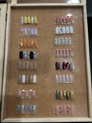 ネイル pourtoi 立川 manami⟡.·のネイルデザイン