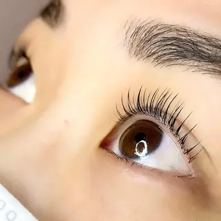 マツエク・マツパ ロレインブロウ横浜店所属・🤍アイリスト kana🤍のマツエク・マツパデザイン