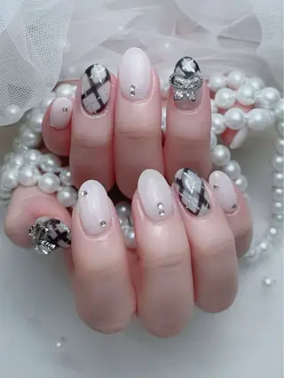 ネイル チョウ チョウのネイルデザイン