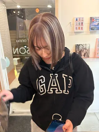 カラー Ravo所属・キラ/ハイトーン/ 天神美容室のヘアスタイル