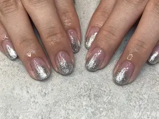 ネイル Hirano エルミタージュなんばのネイルデザイン