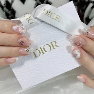 ネイル La neige* yuki 🥯🍑のネイルデザイン