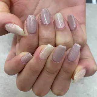 ネイル MAXKELLY Meiのネイルデザイン