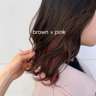 ミディアム カラー RINA🧤 デザインとボブのヘアスタイル