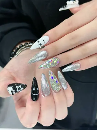 ネイル Julli NailStudioのネイルデザイン