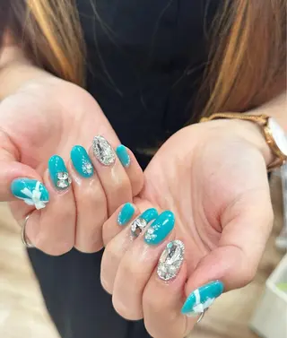 ネイル Kaka_ パラジェル、長さだしのネイルデザイン