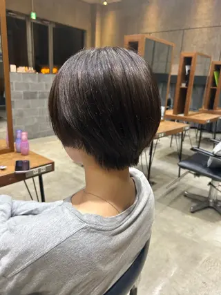 ショート 🎀艶ハイトーン特化 セナ🎀のヘアスタイル