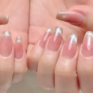 ネイル SAORI🎀 マグネット特化サロンのネイルデザイン