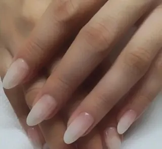 ネイル ゲン レイカのネイルデザイン