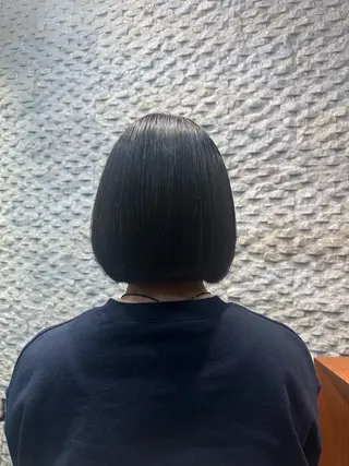 ミディアム kingdom  鎌倉店所属・吉田 理那のヘアスタイル