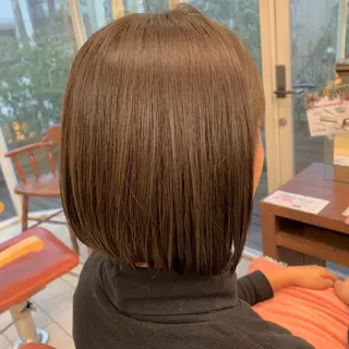 ミディアム カラー 加藤 綾華のヘアスタイル