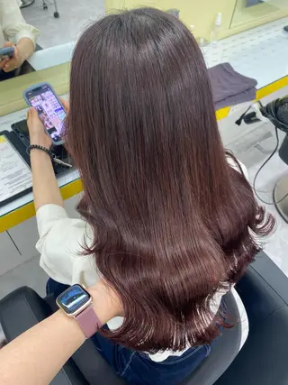 セミロング カラー パーマ ヘアアレンジ メンズ ネイル マツエク・マツパ アイブロウ linette所属・🐩推し活🐩 FUTABA🍒のヘアスタイル