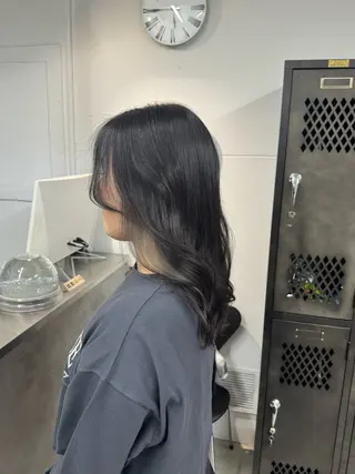 ロング INORI /フェイスレイヤーのヘアスタイル