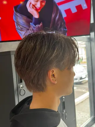 カラー メンズ 内藤 翼のヘアスタイル