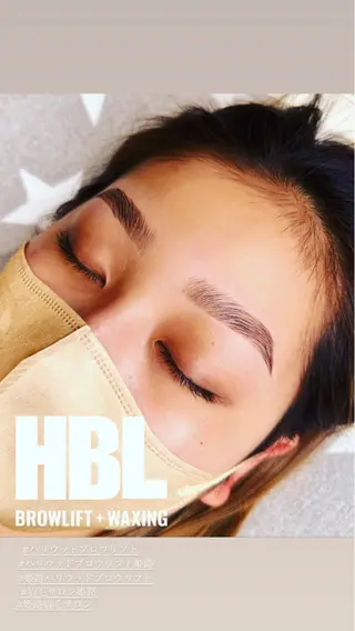 アイブロウ Ummi所属・肌管理／眉毛．まつ毛 陽子の眉毛・アイブロウイメージ