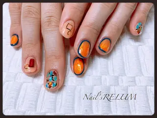 ネイル THECOLORS所属・近貞 莉奈のネイルデザイン