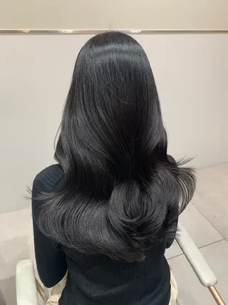 ロング カラー ヘアアレンジ 小塩 萌々香のヘアスタイル