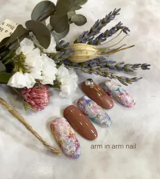 ネイル arm in arm ︎✿Yamamotoのマツエク・マツパデザイン