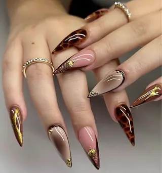 ネイル Cloudy Chan Nailのネイルデザイン