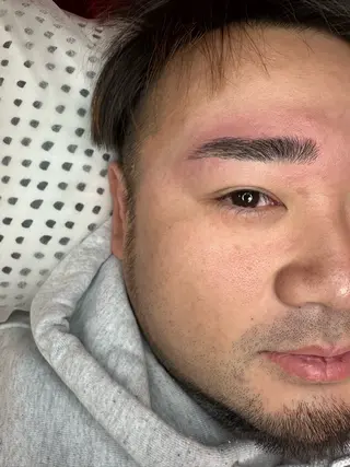 アイブロウ BROWS/ NAILSの眉毛・アイブロウイメージ