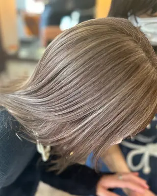 カラー Number76所属・カットモデル募集中 🌻Madokaのヘアスタイル