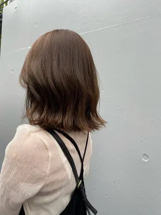 ミディアム カラー les baladins du miroir所属・🍃YURI 🍃のヘアスタイル