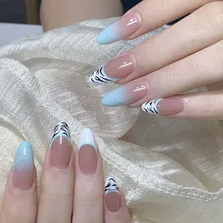 ネイル DEMAIN- 🕊️のネイルデザイン