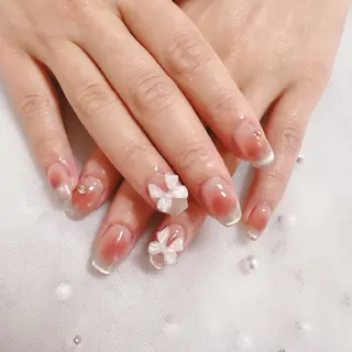 ネイル vert所属・Vert♡ .Hazukiのネイルデザイン