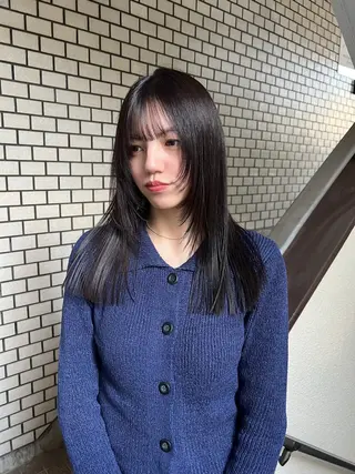 セミロング まろやか透明感カラー ♡MANAのヘアスタイル