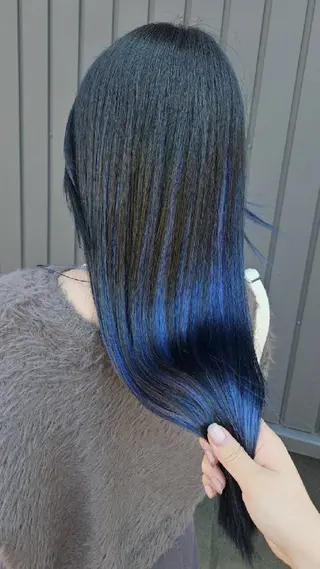 ロング カラー 関口 友菜のヘアスタイル