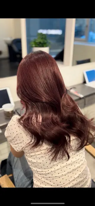 ミディアム ブリーチ/ベージュ /レイヤー/ひよりのヘアスタイル