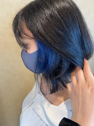 ミディアム カラー 小林 亜紀のヘアスタイル