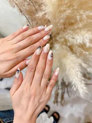 ネイル 大澤 香奈子のネイルデザイン