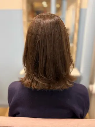 ミディアム カラー ヘアアレンジ ナギサ 🐶のヘアスタイル