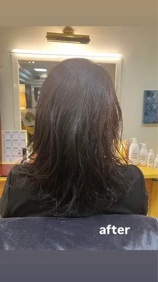 セミロング カラー 横田 尚登のヘアスタイル