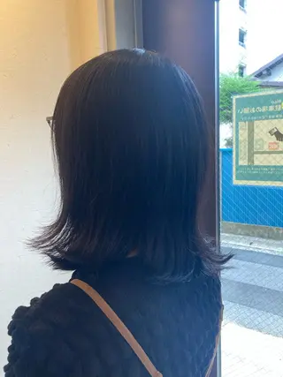 セミロング nico 山田のヘアスタイル