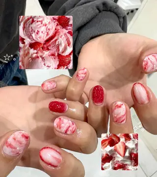 ネイル GRANDEUR焼津 MEI🪼のネイルデザイン