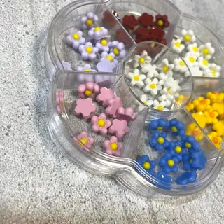 ミディアム カラー パーマ ヘアアレンジ メンズ キッズ ネイル マツエク・マツパ アイブロウ 今福鶴見ネイル 8(ｴｲﾄ)のネイルデザイン