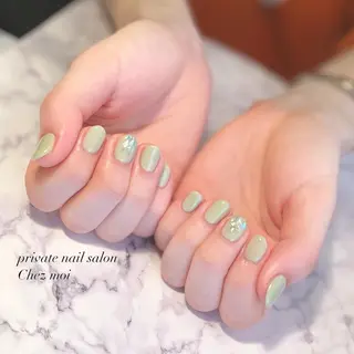 ネイル KOMINE TOMOKOのネイルデザイン