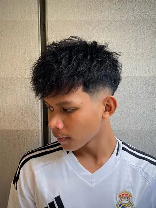 ショート カラー パーマ メンズ 【再現性120%】 🔥龍也リュウヤ🔥のヘアスタイル